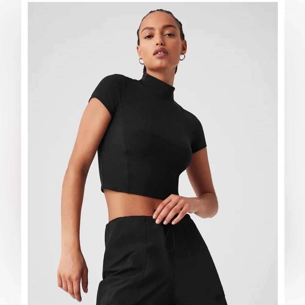 Alo Yoga Wellness Rib Mock Neck Polished Short Sleeve! NWT!